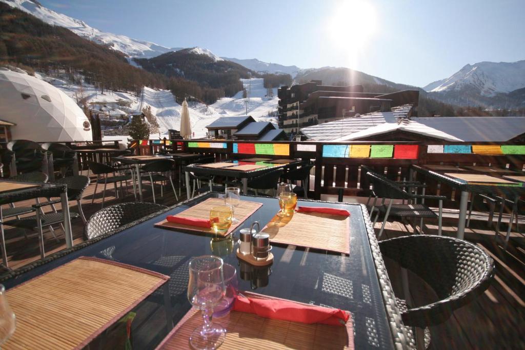 Hotel L'Escale Blanche Les Orres Eksteriør bilde